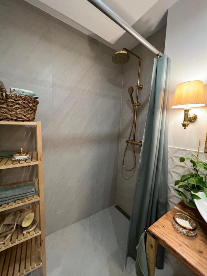 Privatunterkunft Kleiner Balkon In Muenchen West Eksteriør bilde