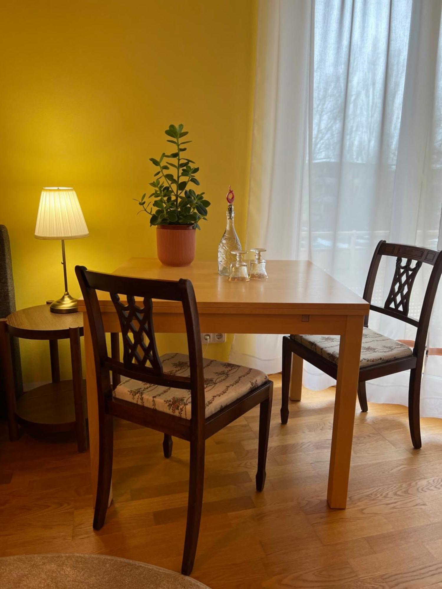 Privatunterkunft Kleiner Balkon In Muenchen West Eksteriør bilde